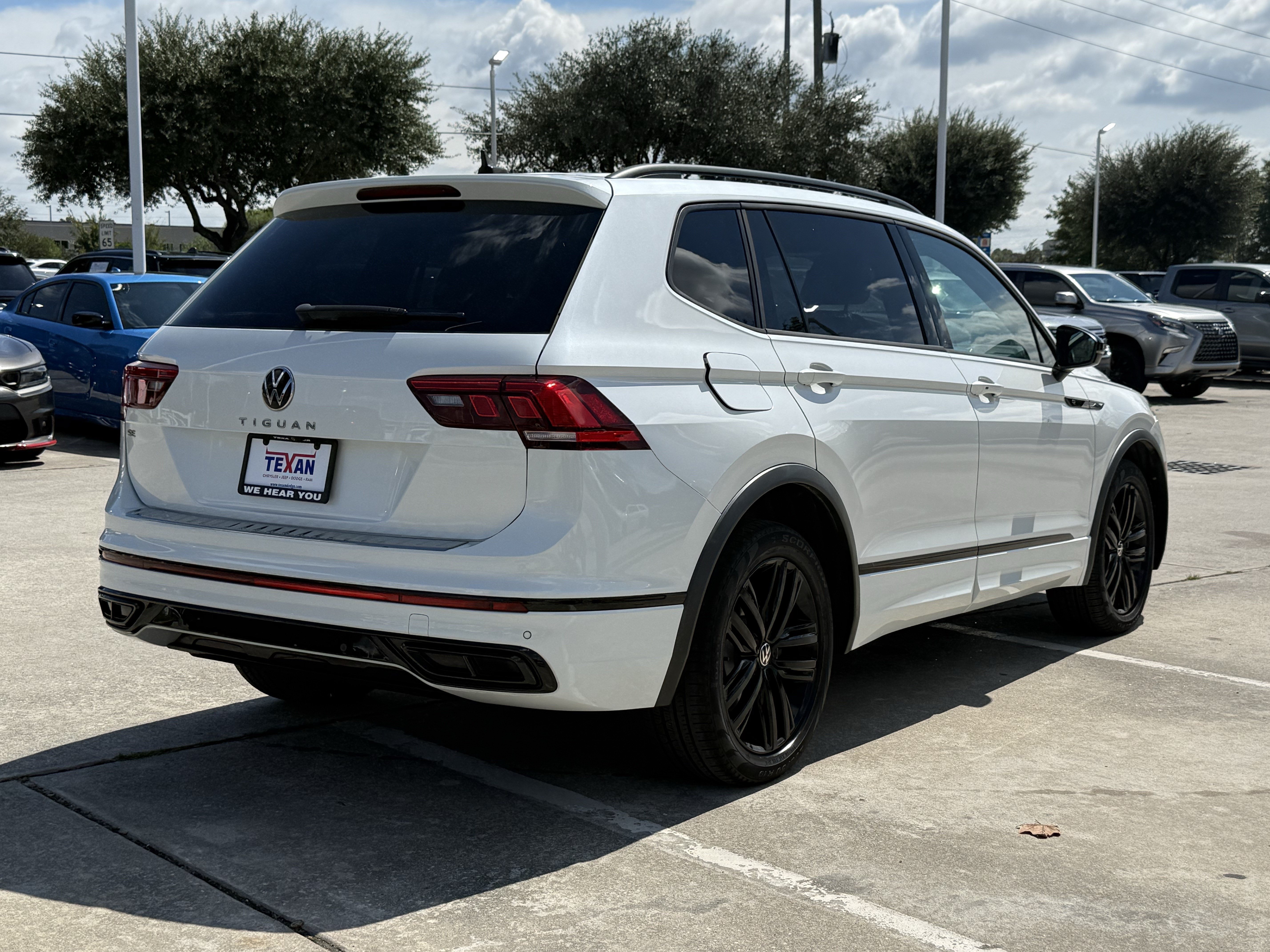 Certified 2022 Volkswagen Tiguan SE R-Line Black SUV