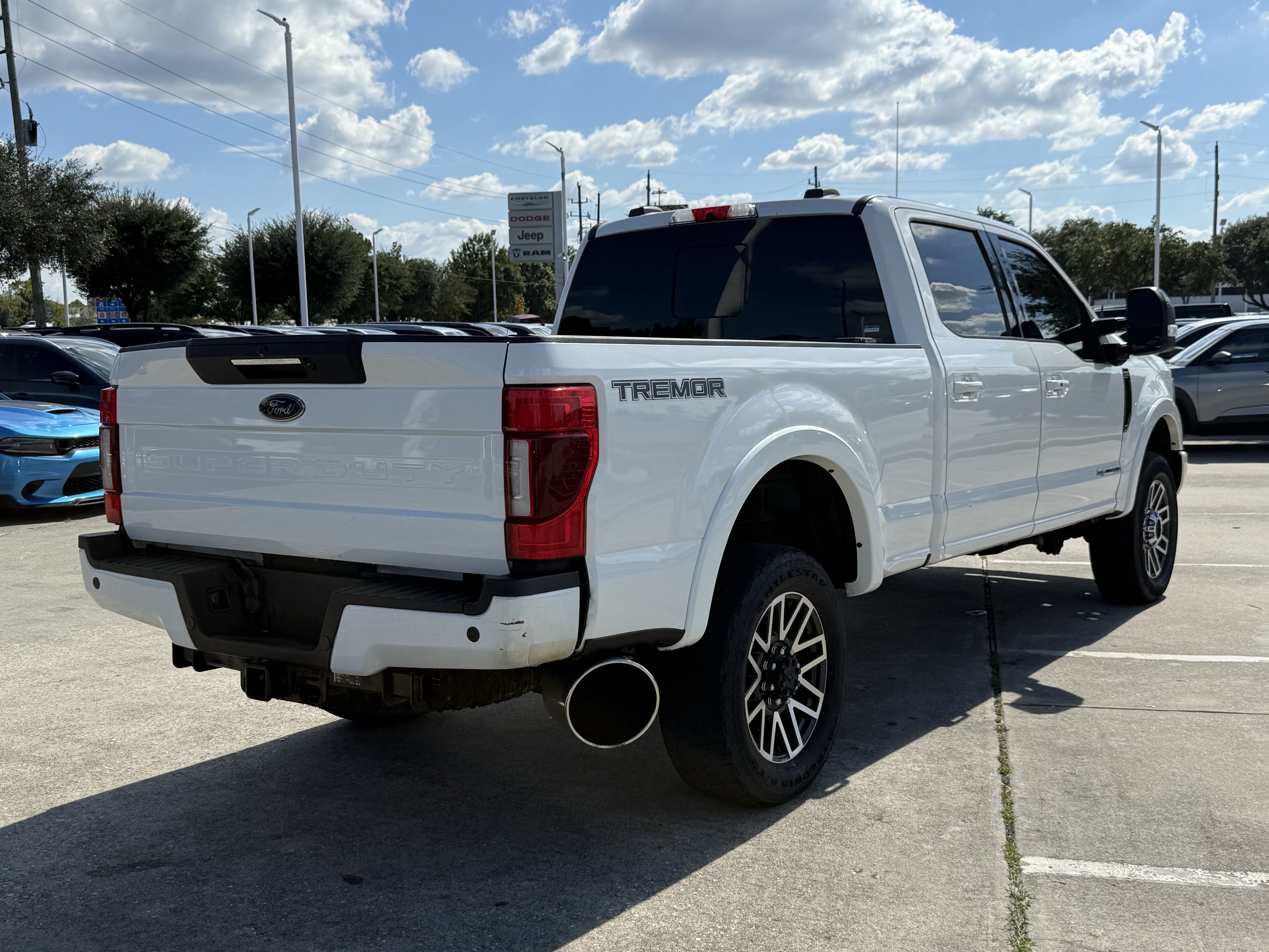 Used 2021 Ford F-250 LARIAT Truck Crew Cab