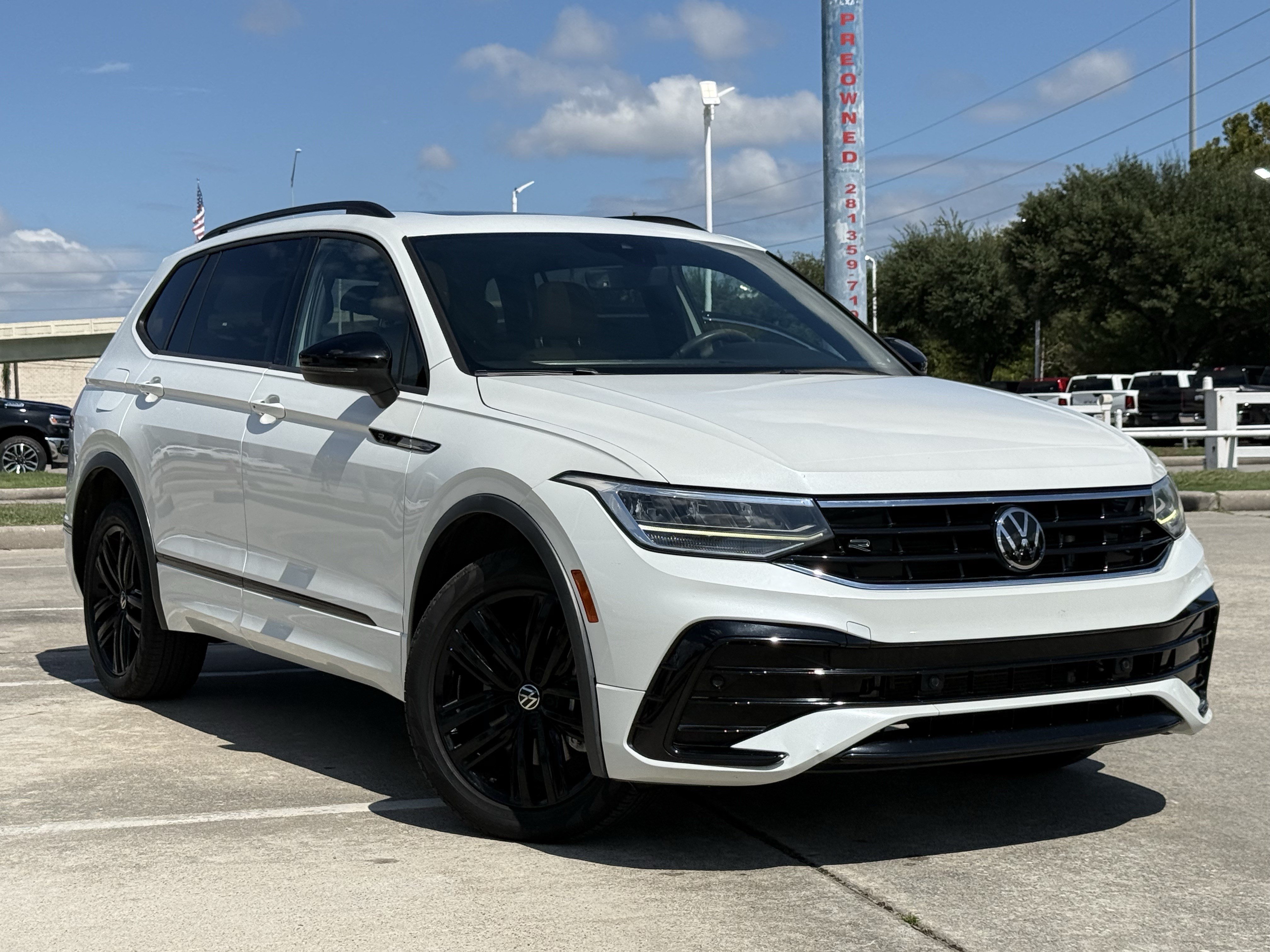 Certified 2022 Volkswagen Tiguan SE R-Line Black SUV