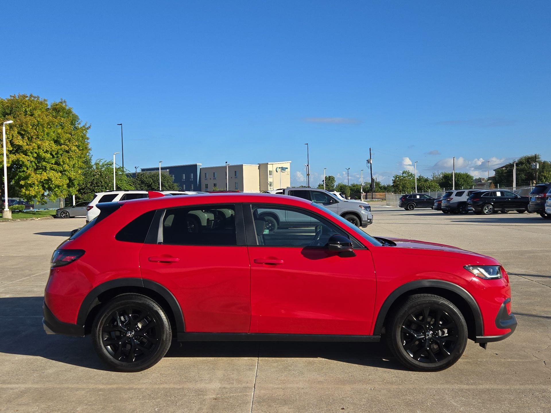 Used 2025 Honda HR-V Sport Sport 2WD CVT