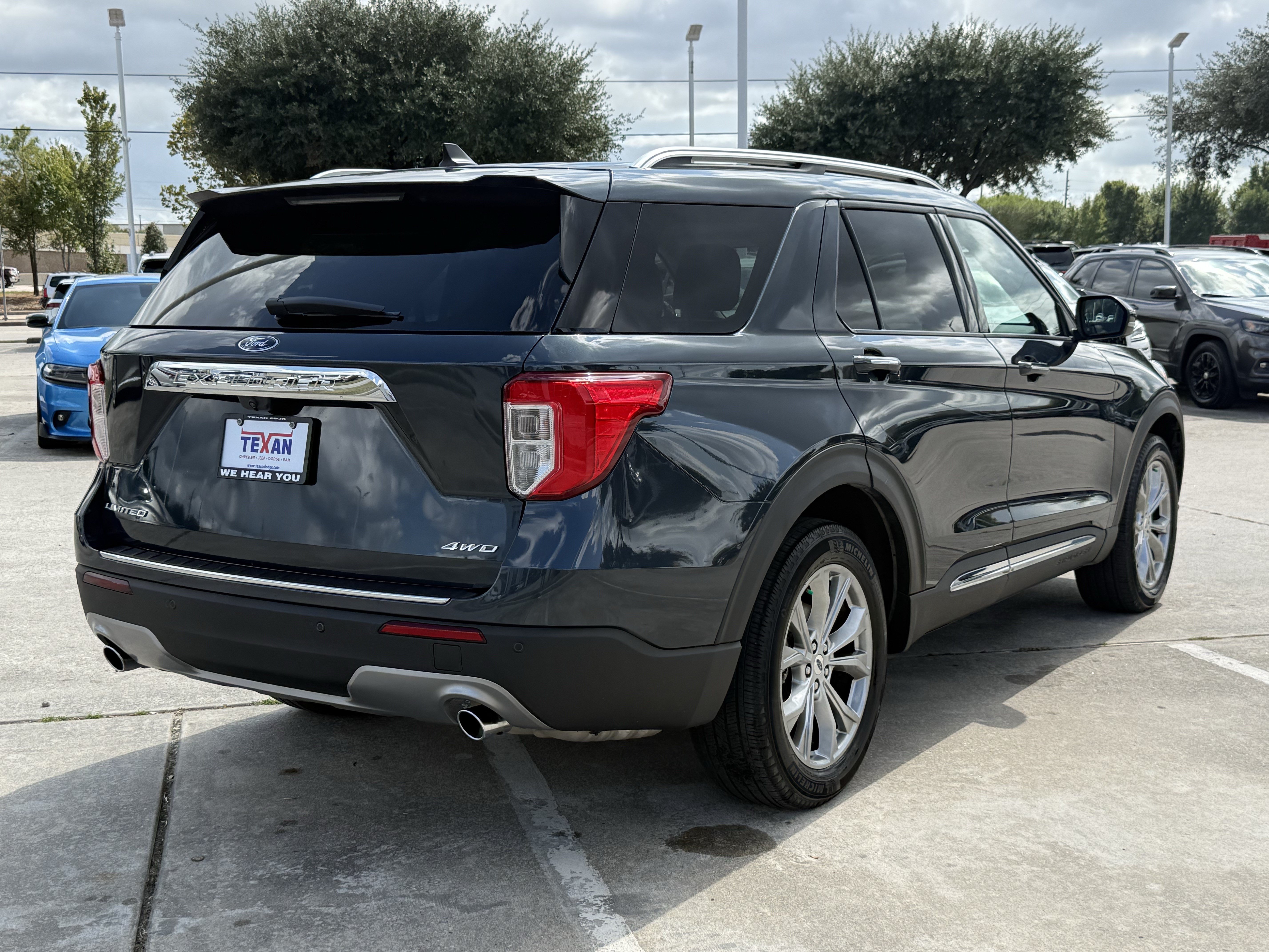 Used 2022 Ford Explorer Limited SUV