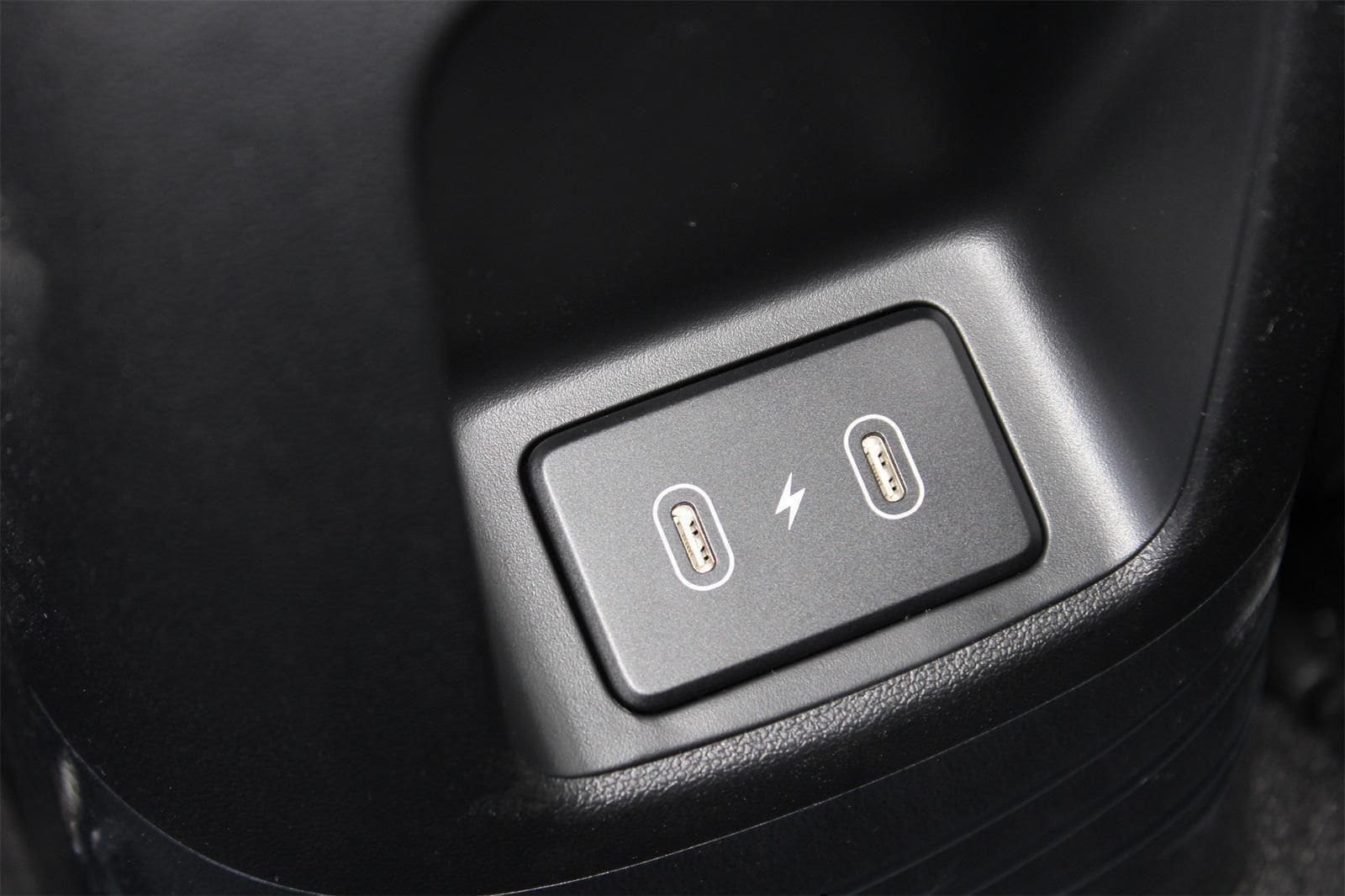 2025 Hyundai Elantra SEL - Photo 13