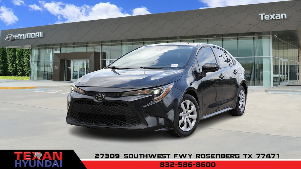 Used 2021 Toyota Corolla LE Sedan