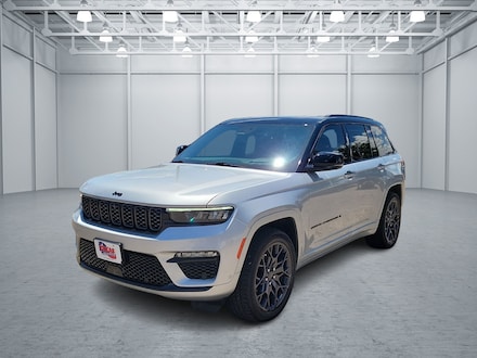 2025 Jeep Grand Cherokee Summit SUV