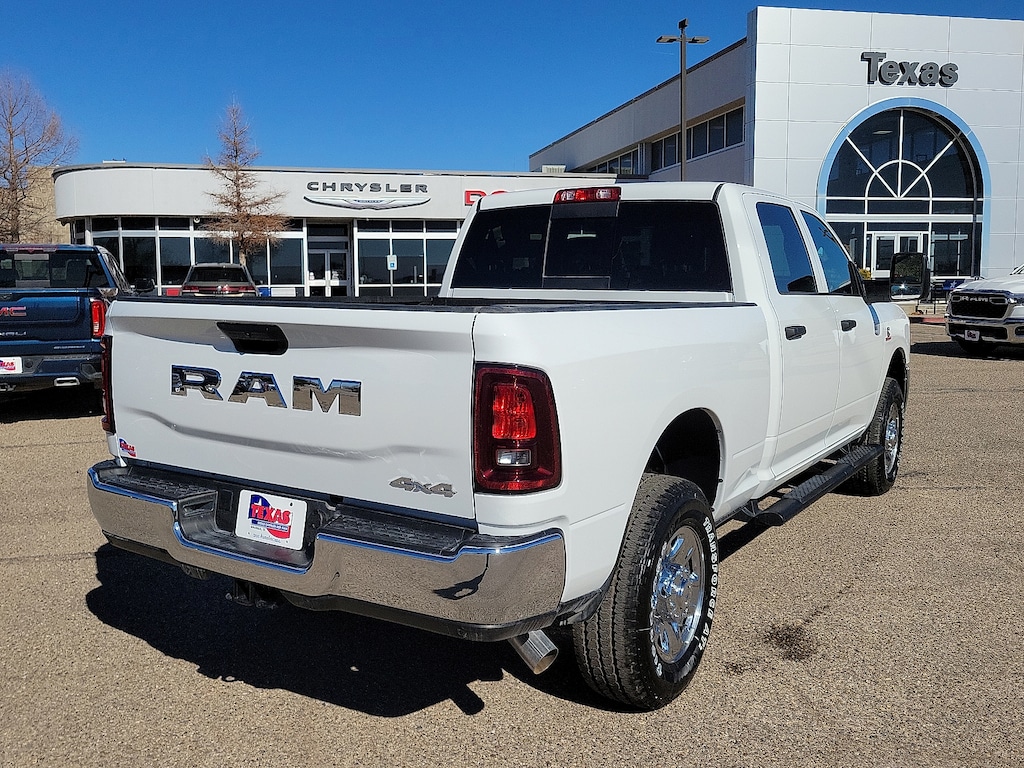 New 2026 Ram 2500 TRADESMAN CREW CAB 4X4 6'4 BOX Pickup