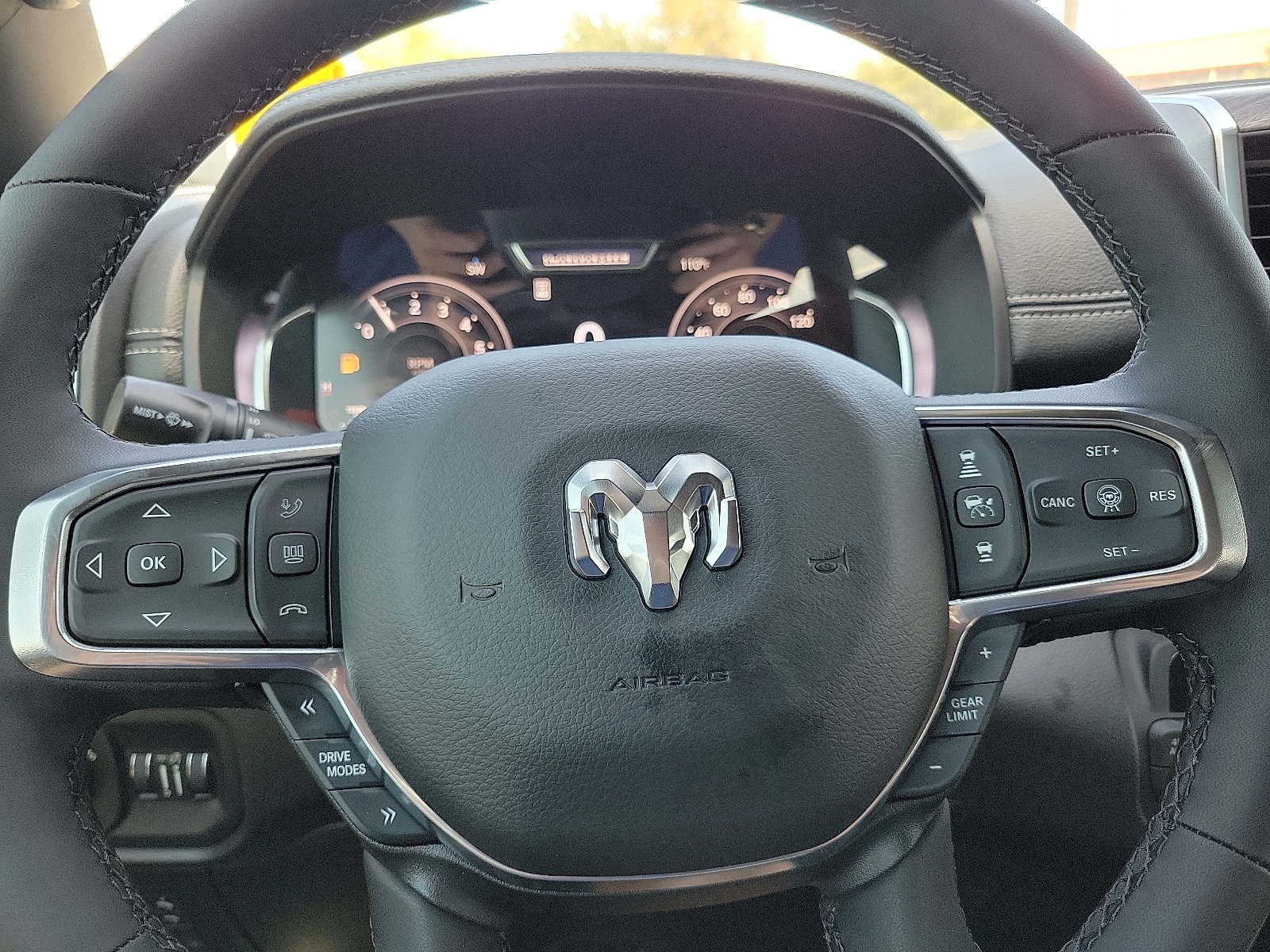 2026 RAM 1500 Laramie - Photo 17