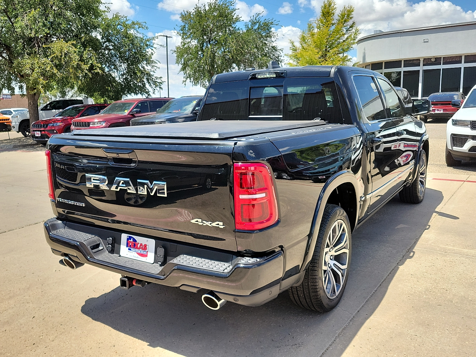 New 2026 Ram 1500 TUNGSTEN CREW CAB 4X4 Pickup