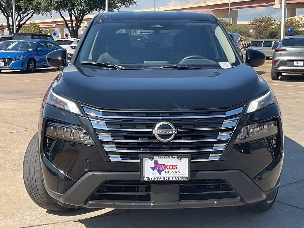 Used 2025 Nissan Rogue SV SUV