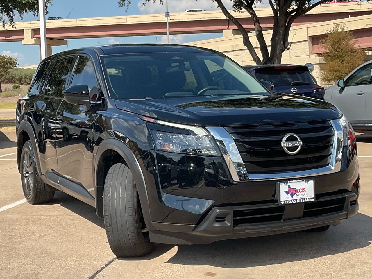 Nissan Pathfinder | Nissan Dealer in Grapevine TX