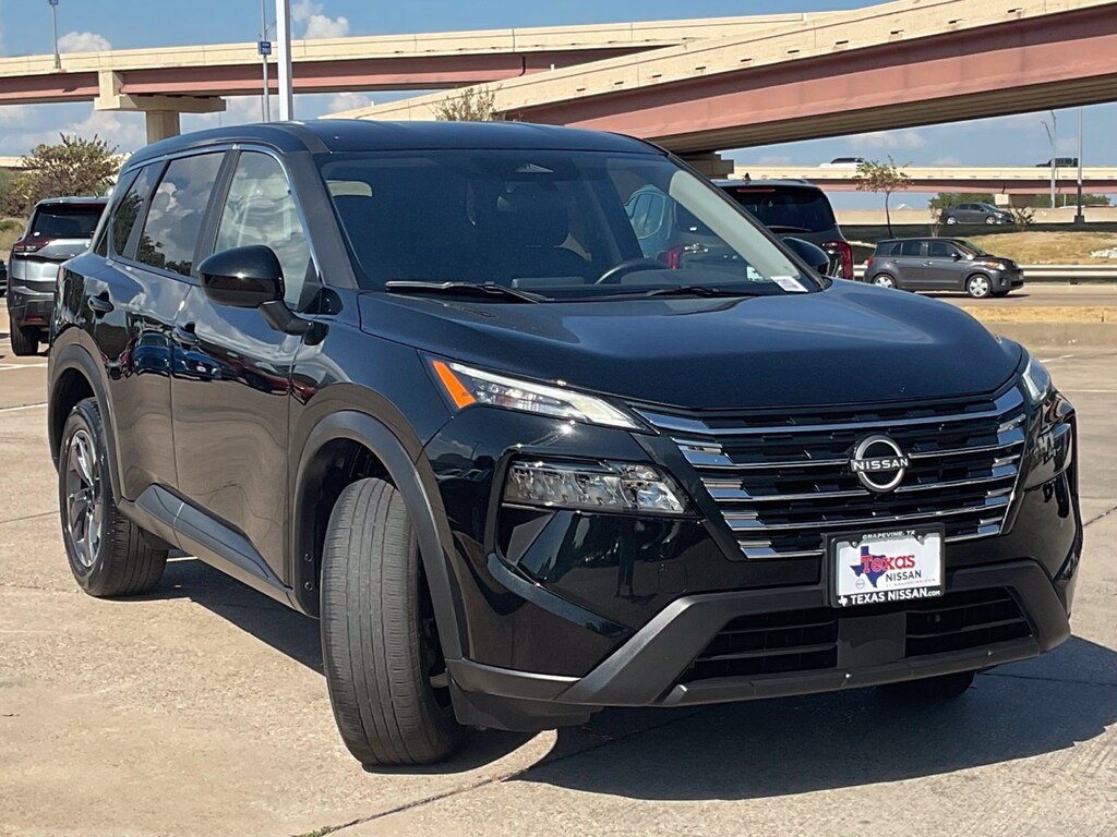 Used 2025 Nissan Rogue SV SUV