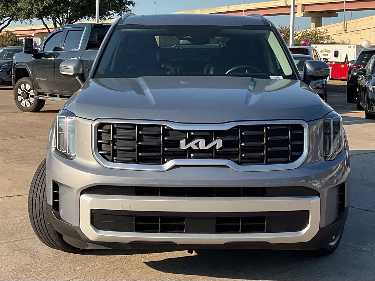 Used 2025 Kia Telluride S SUV