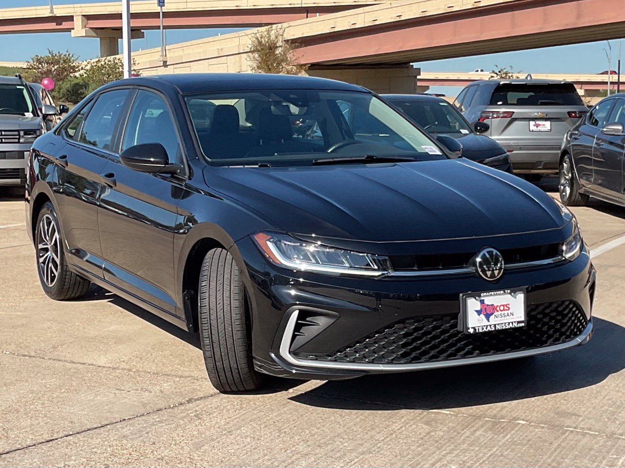 Used 2025 Volkswagen Jetta 1.5T SE Sedan