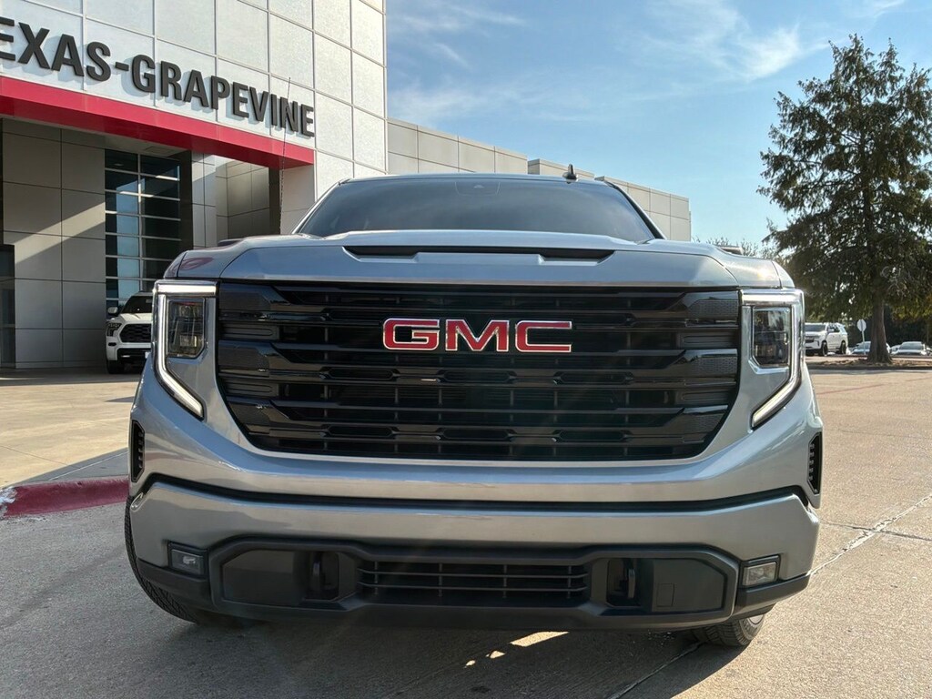 Used 2024 GMC