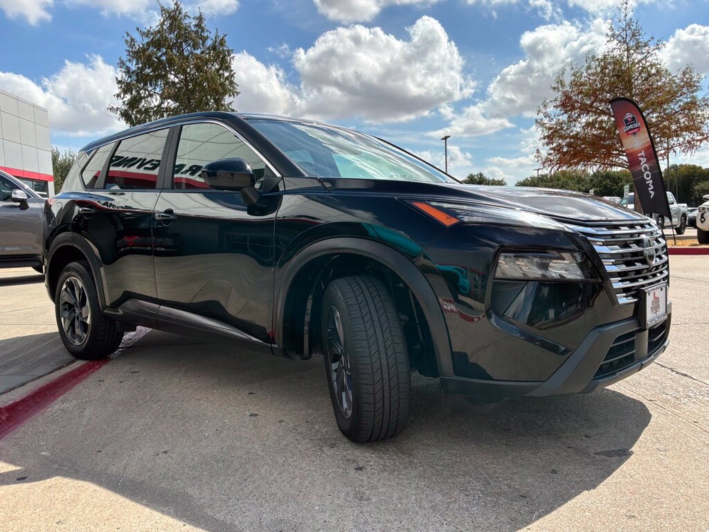 Used 2025 Nissan