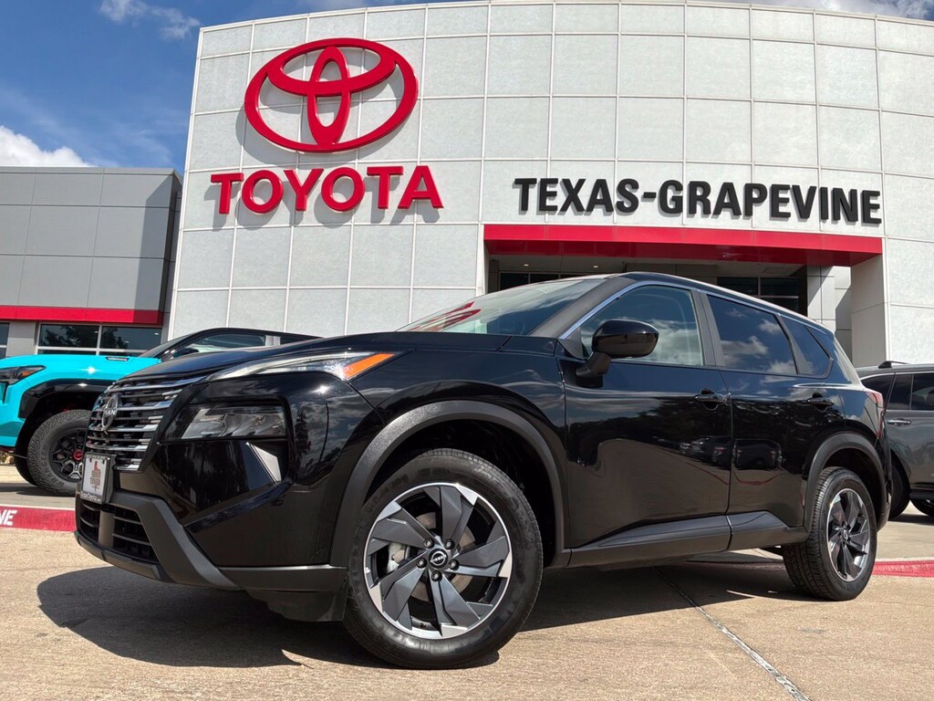 Used 2025 Nissan