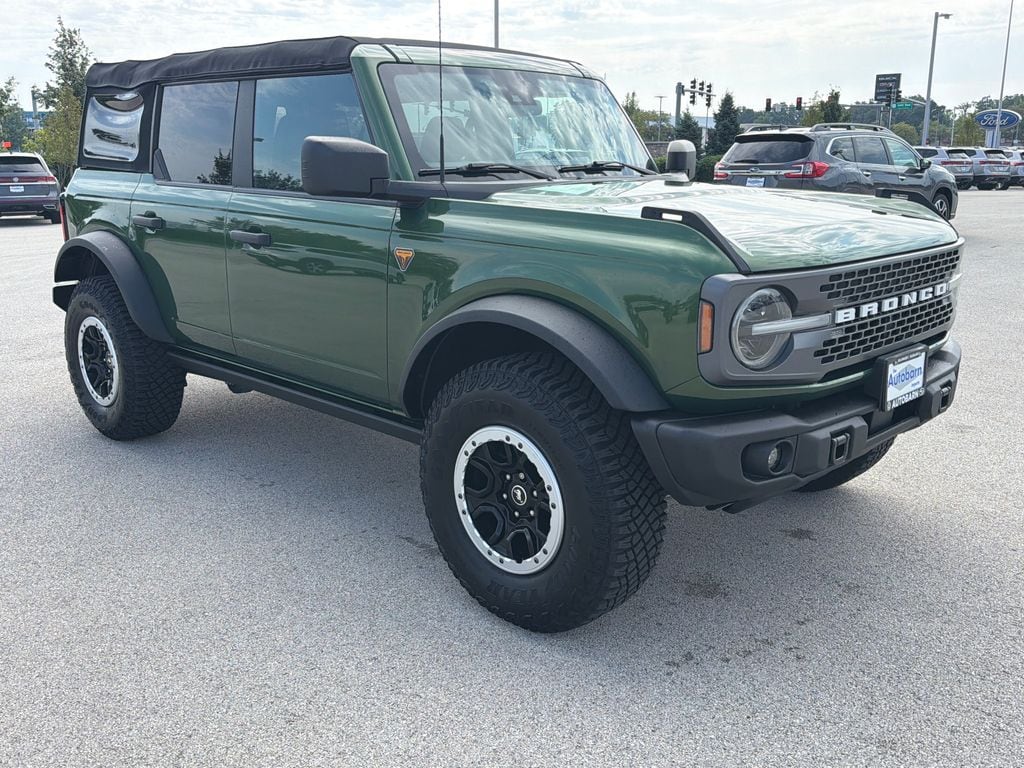 2023 Ford Bronco 4-Door Badlands