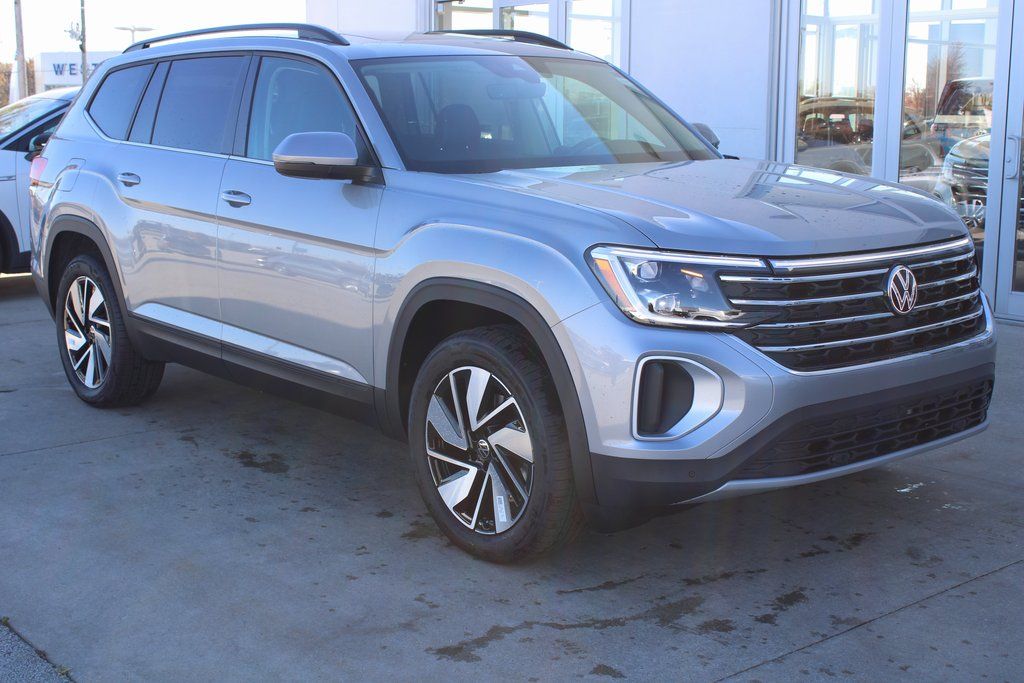2026 Volkswagen Atlas SE w/Technology SUV