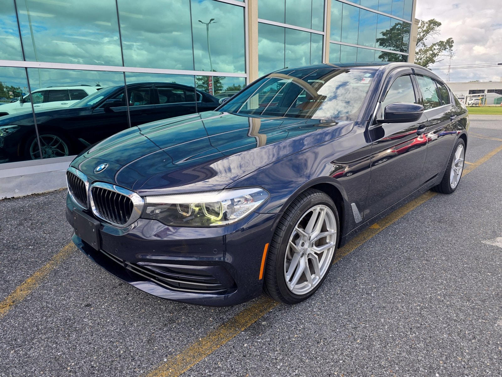 2019 BMW 5 Series 530i