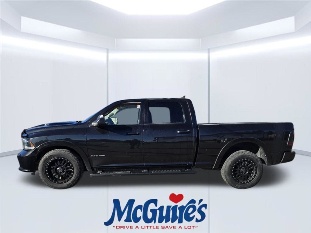 2015 RAM 1500 Pickup Sport