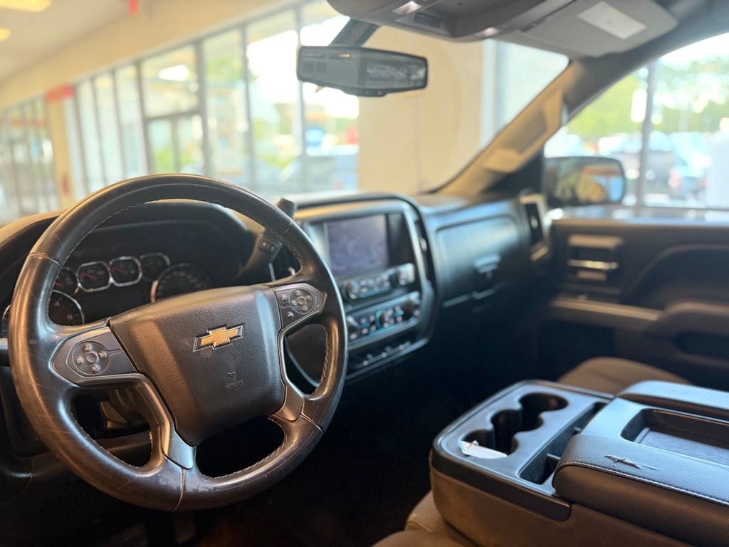 2017 Chevrolet Silverado 1500 LT - Photo 9