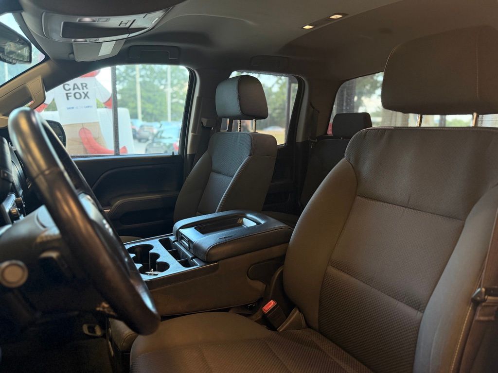 2017 Chevrolet Silverado 1500 LT - Photo 10