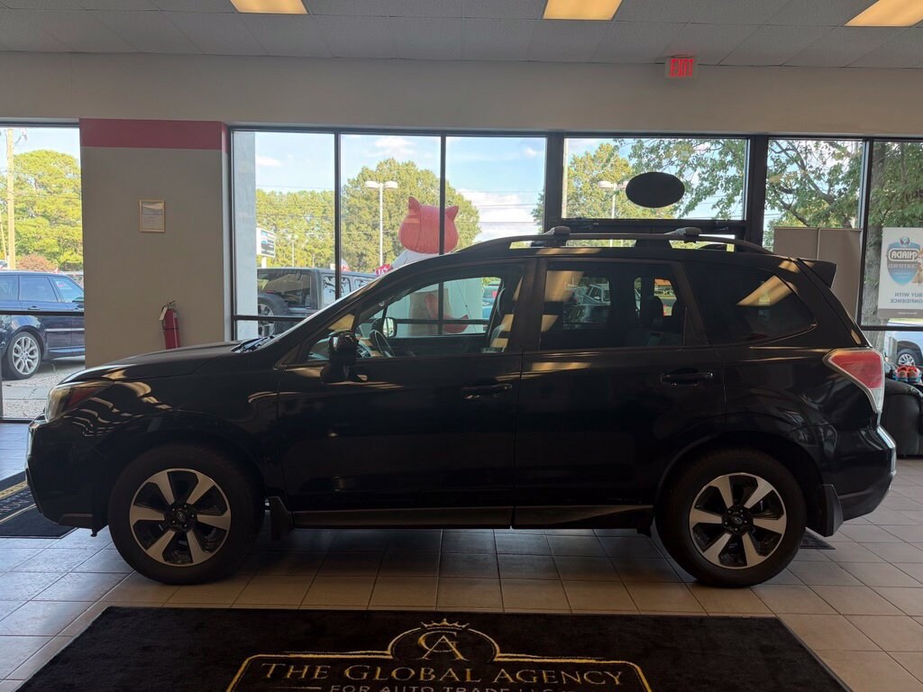 Used 2017 Subaru Forester 2.5i Premium SUV