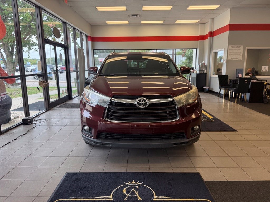 Used 2016 Toyota Highlander XLE V6 SUV