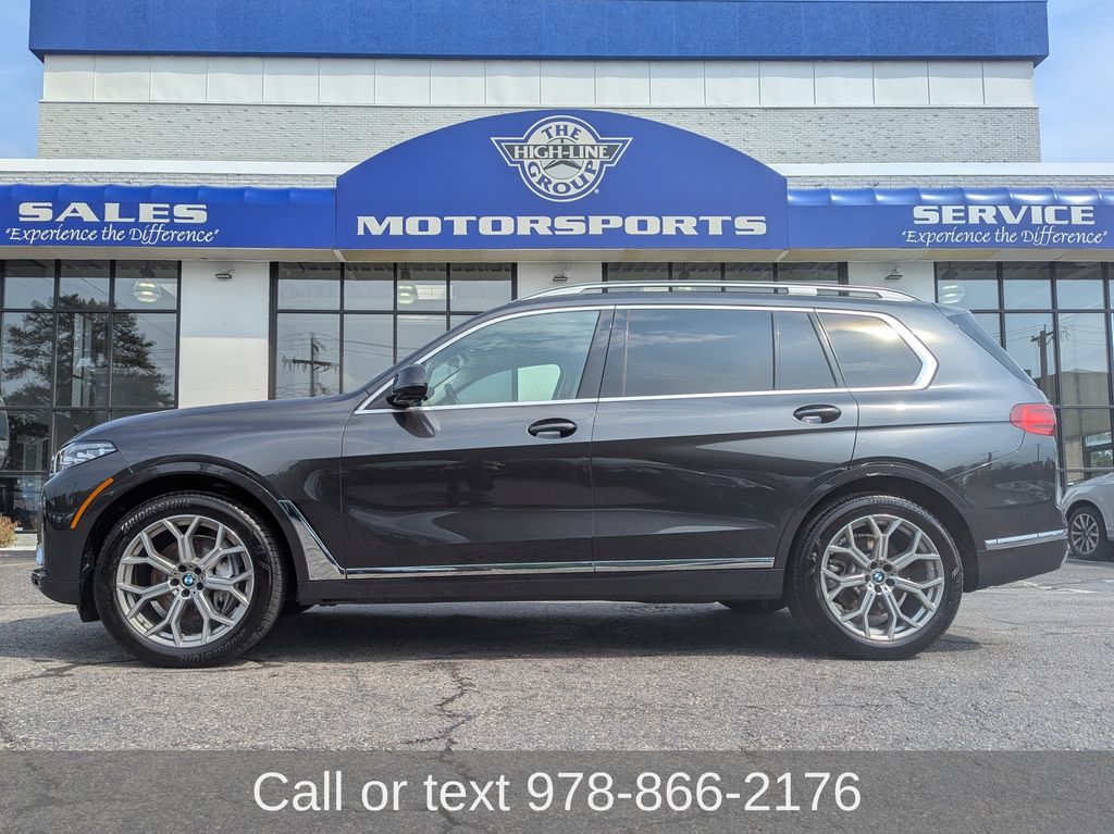 2022 BMW X7