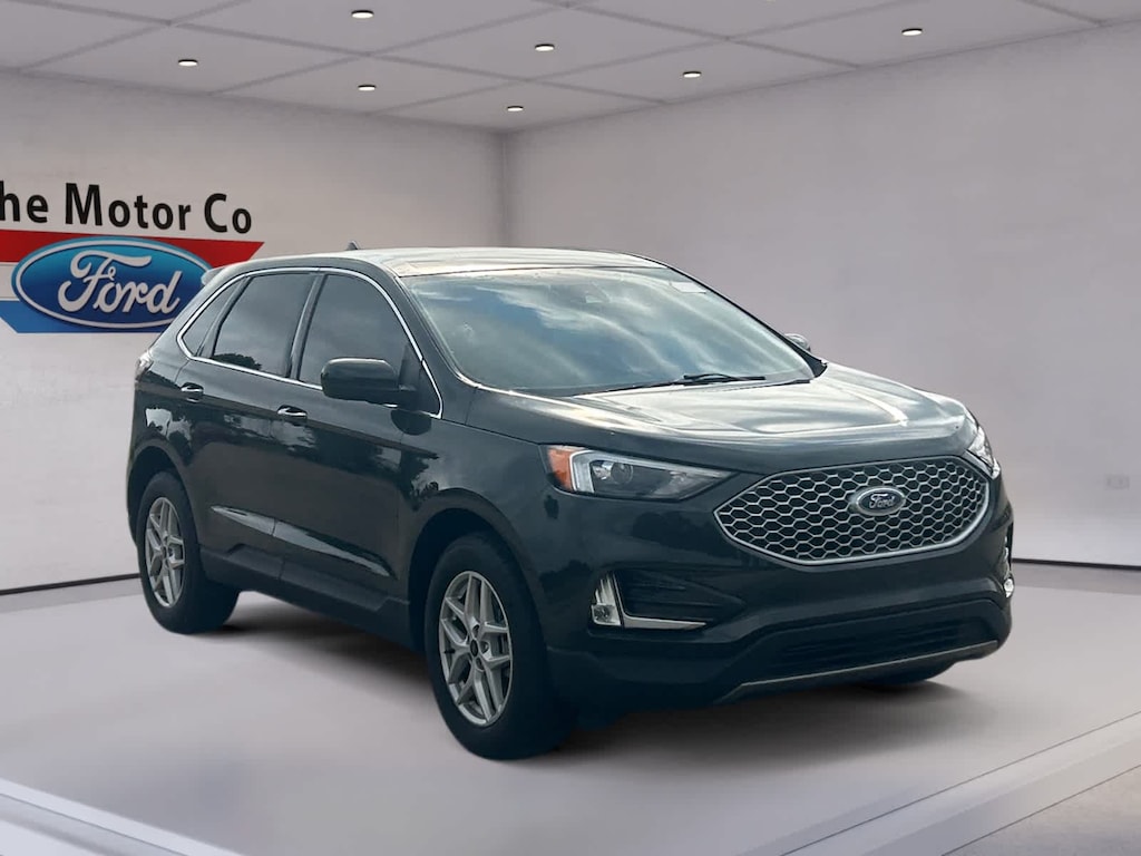 Used 2024 Ford Edge SEL AWD