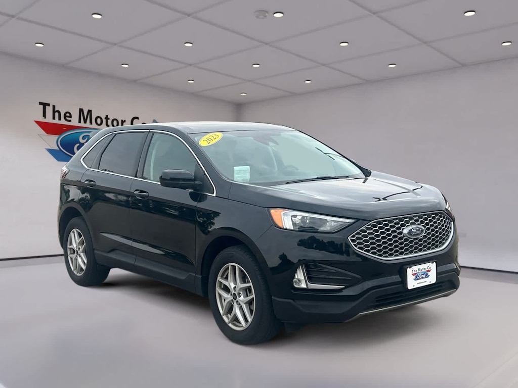 Used 2023 Ford Edge SEL AWD