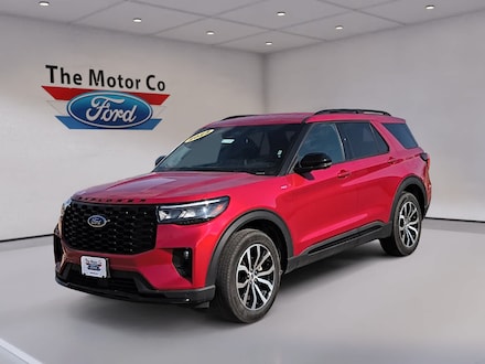 2025 Ford Explorer ST-Line 4WD