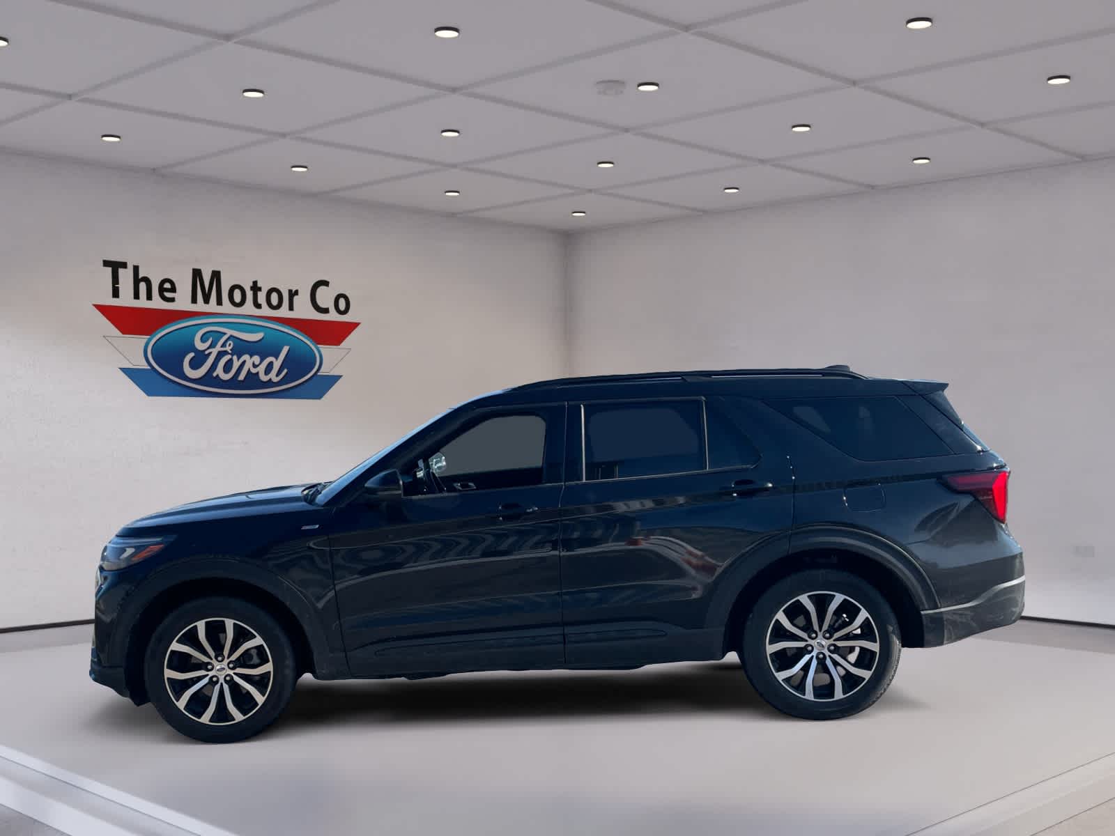 2025 Ford Explorer ST-LINE - Photo 8