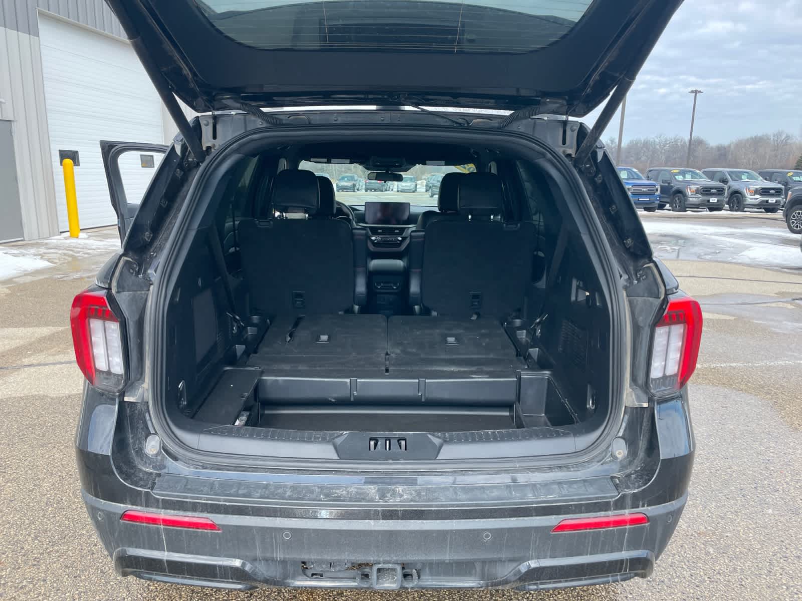 2025 Ford Explorer ST-LINE - Photo 19