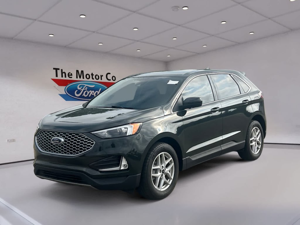 Used 2024 Ford Edge SEL AWD