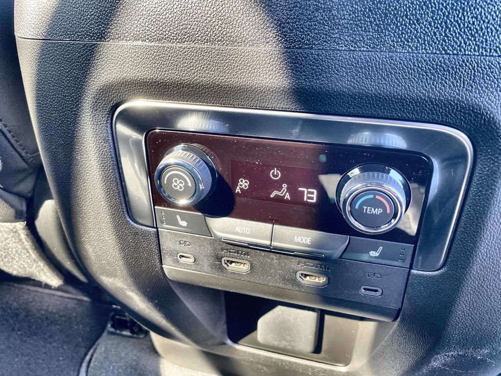 2026 Chevrolet Tahoe Premier - Photo 37