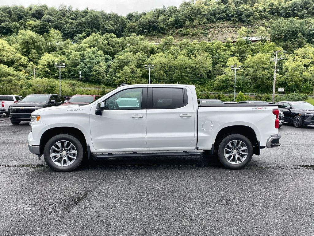 2026 Chevrolet Silverado 1500 LT - Photo 5