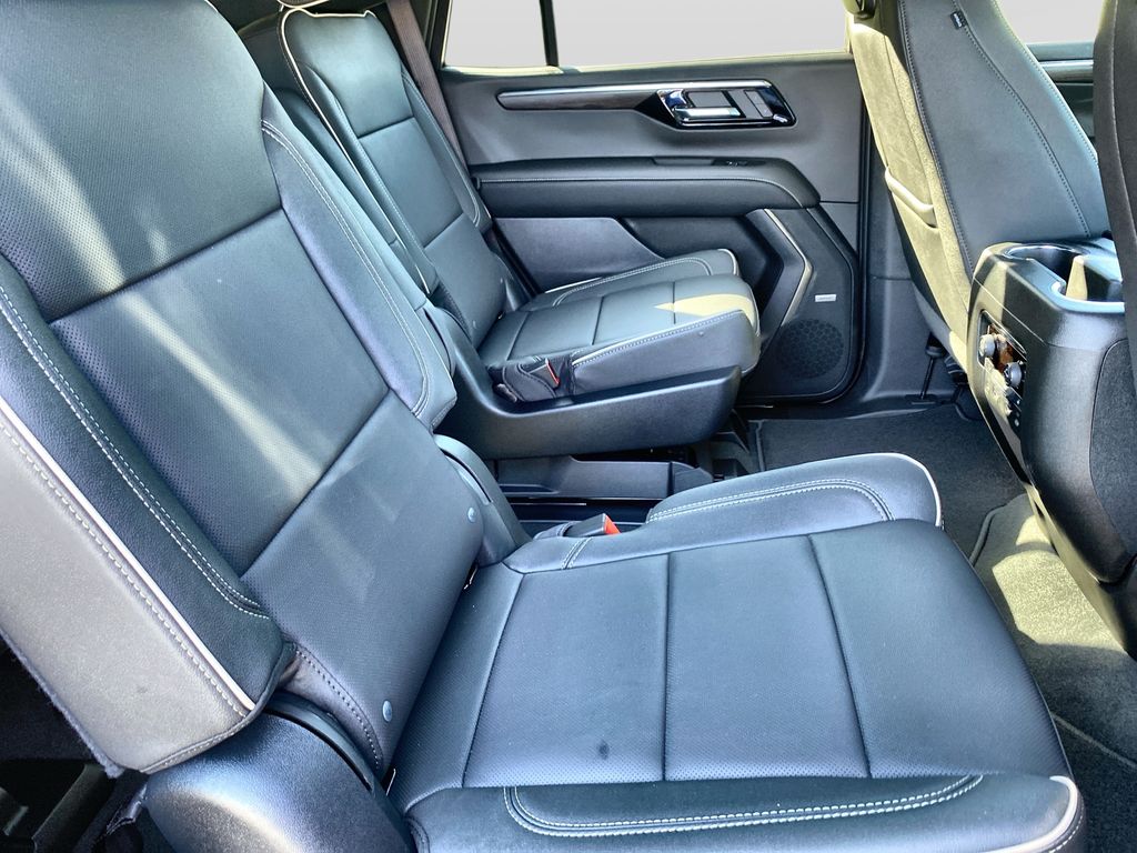 2026 Chevrolet Tahoe Premier - Photo 31