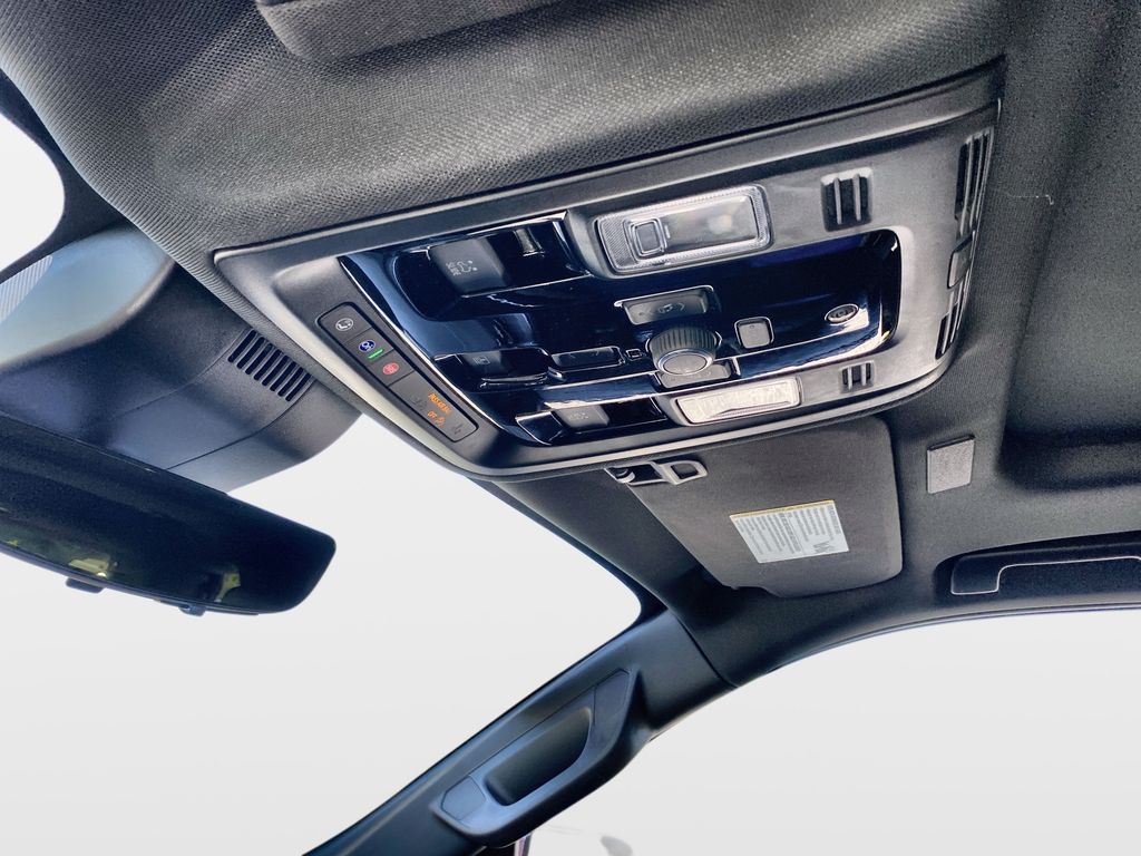 2026 Chevrolet Tahoe Premier - Photo 24