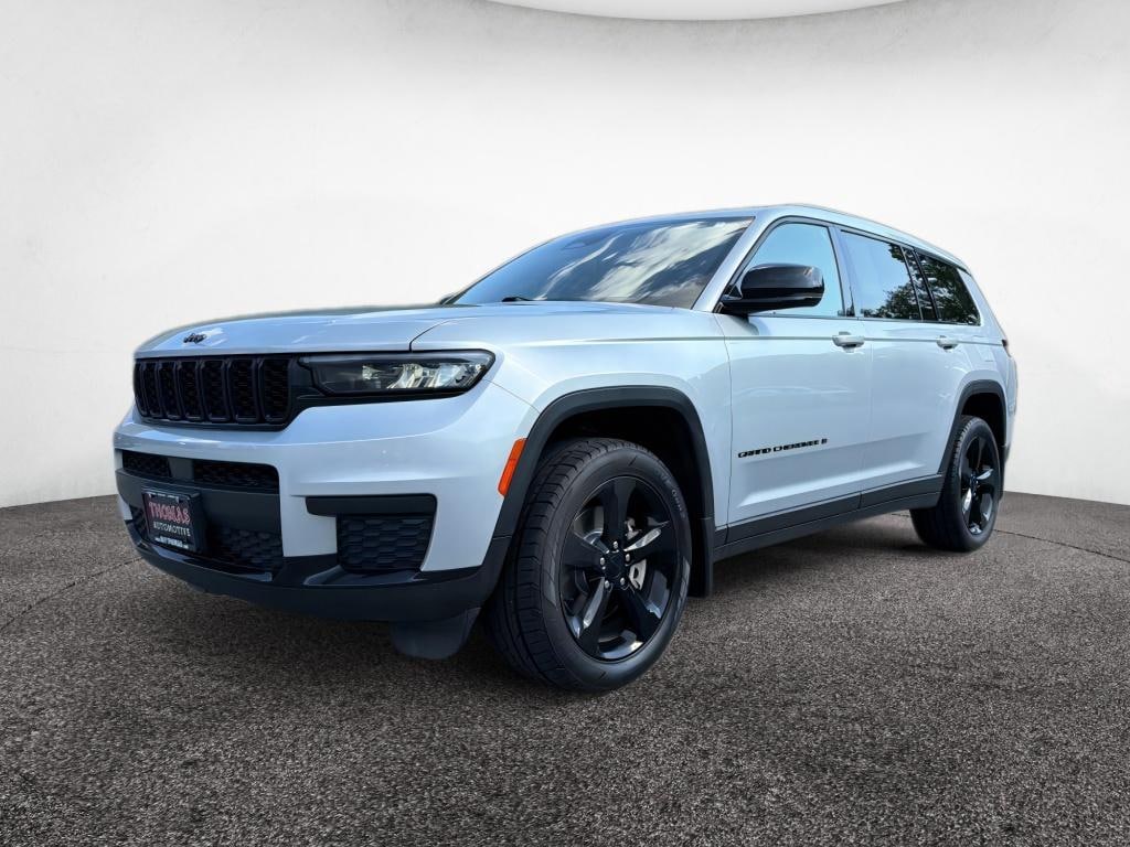 Used 2021 Jeep Grand Cherokee L Altitude SUV