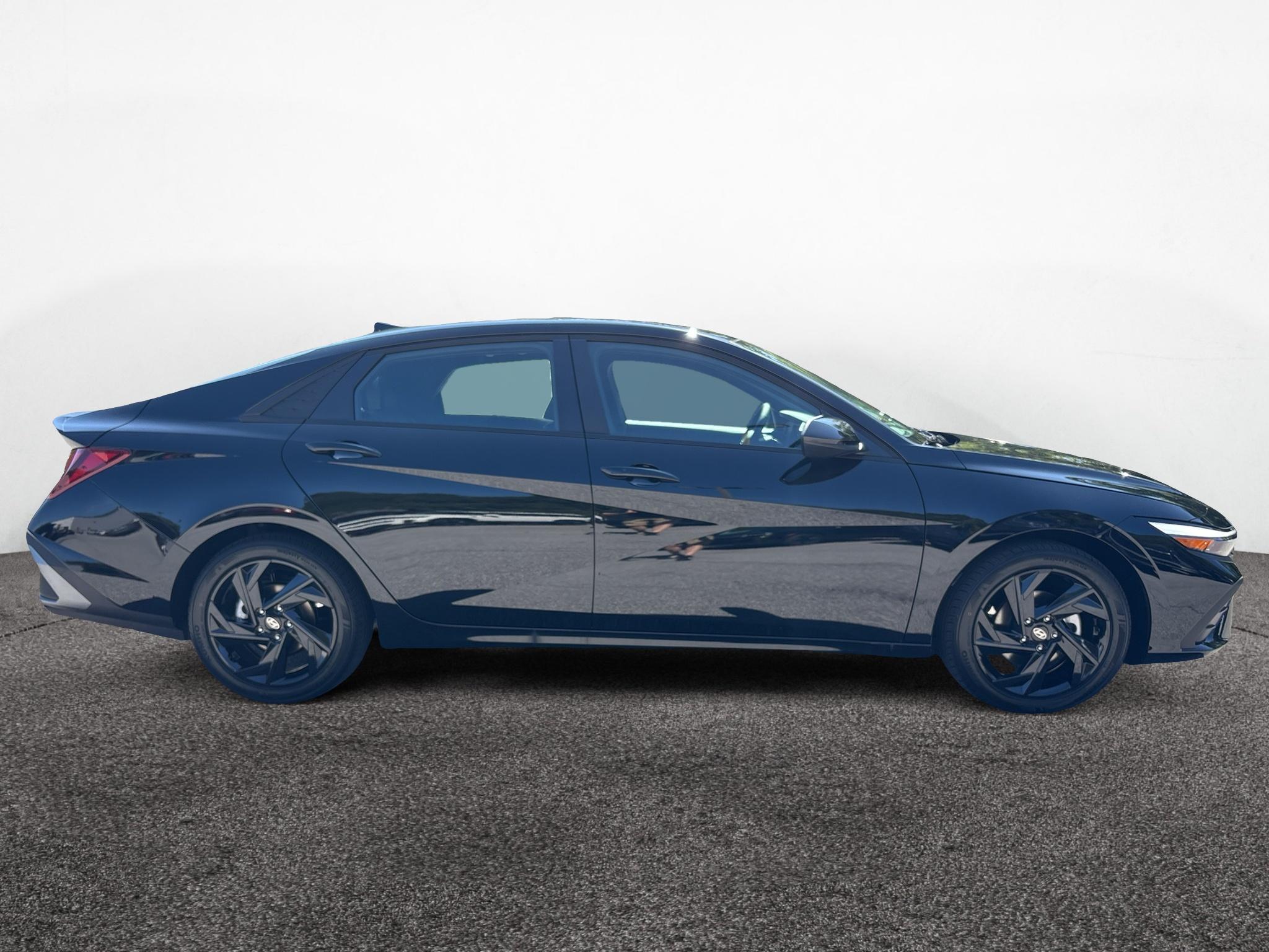 New 2026 Hyundai Elantra SEL Sport Plus Sedan