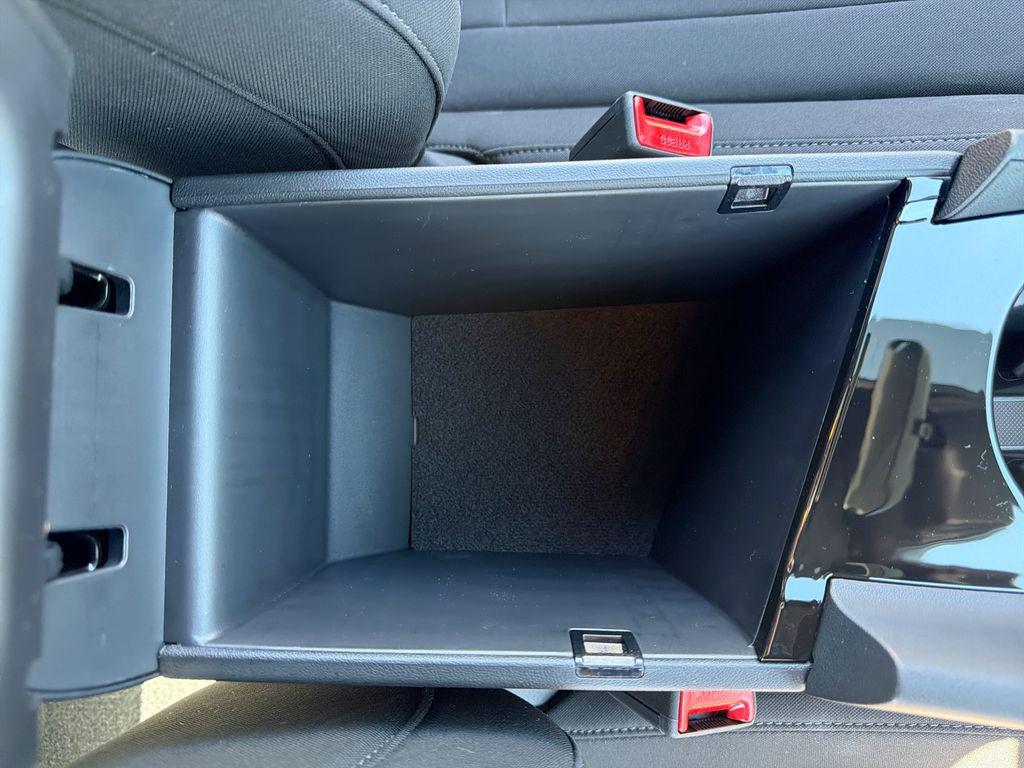 2026 Hyundai Elantra Blue - Photo 33