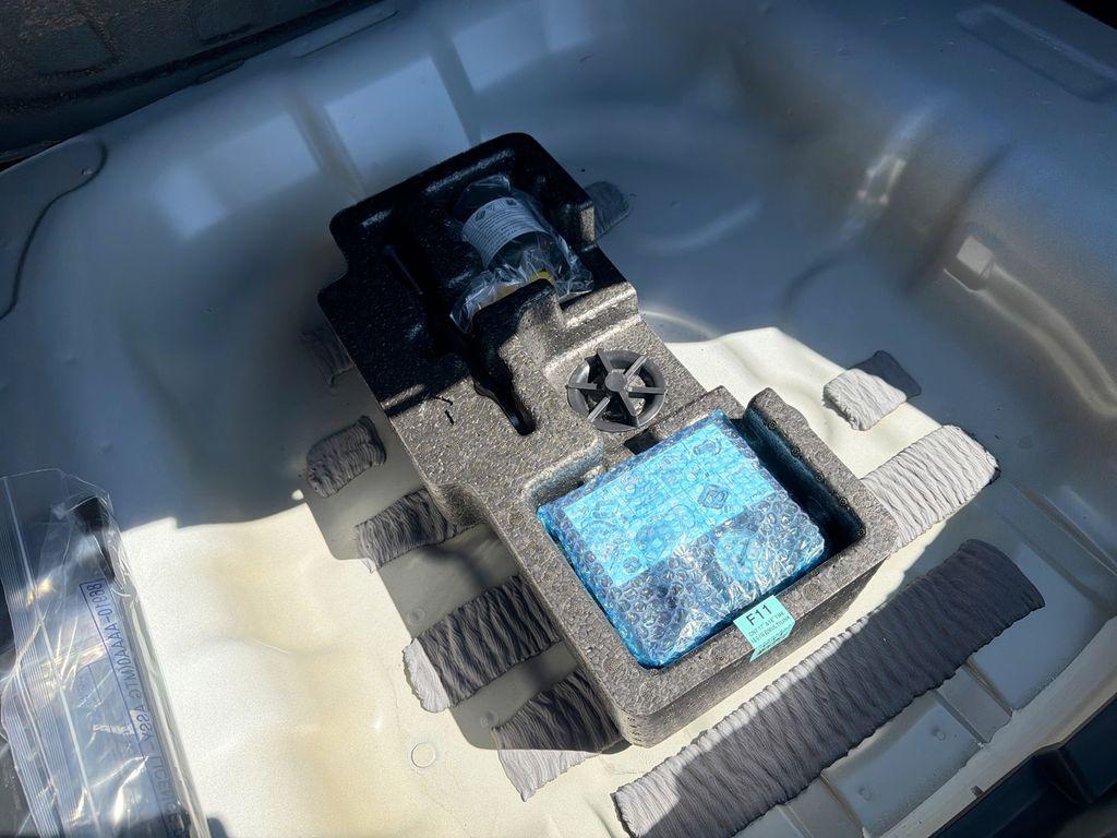 2026 Hyundai Elantra Blue - Photo 36