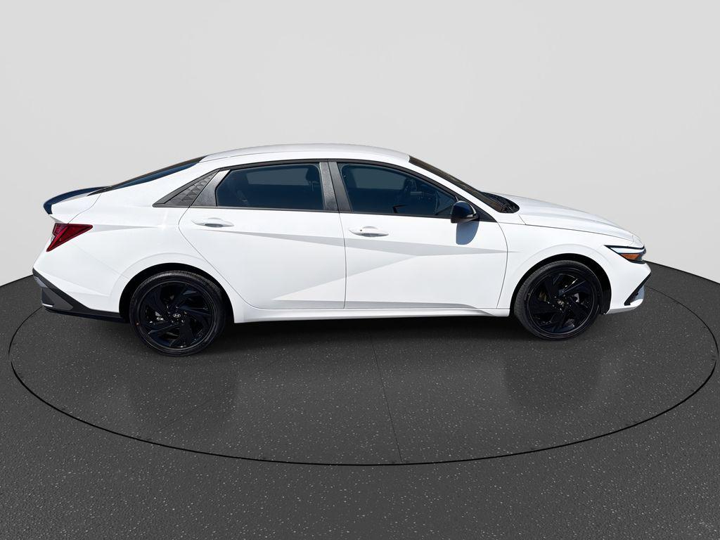 2026 Hyundai Elantra Blue - Photo 9