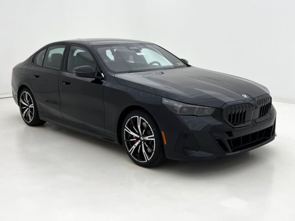 New 2027 BMW 550e xDrive Sedan