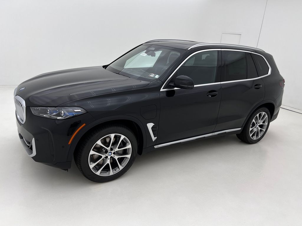 New 2026 BMW X5 xDrive50e SUV