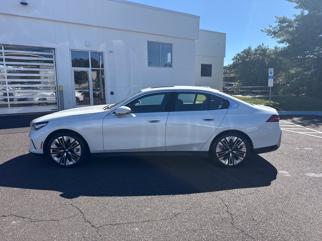 Certified 2026 BMW 530i xDrive Sedan