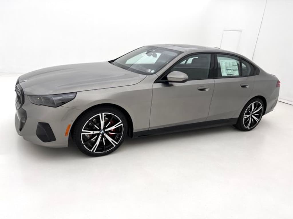 Used 2027 BMW 5 Series 530i xDrive Sedan