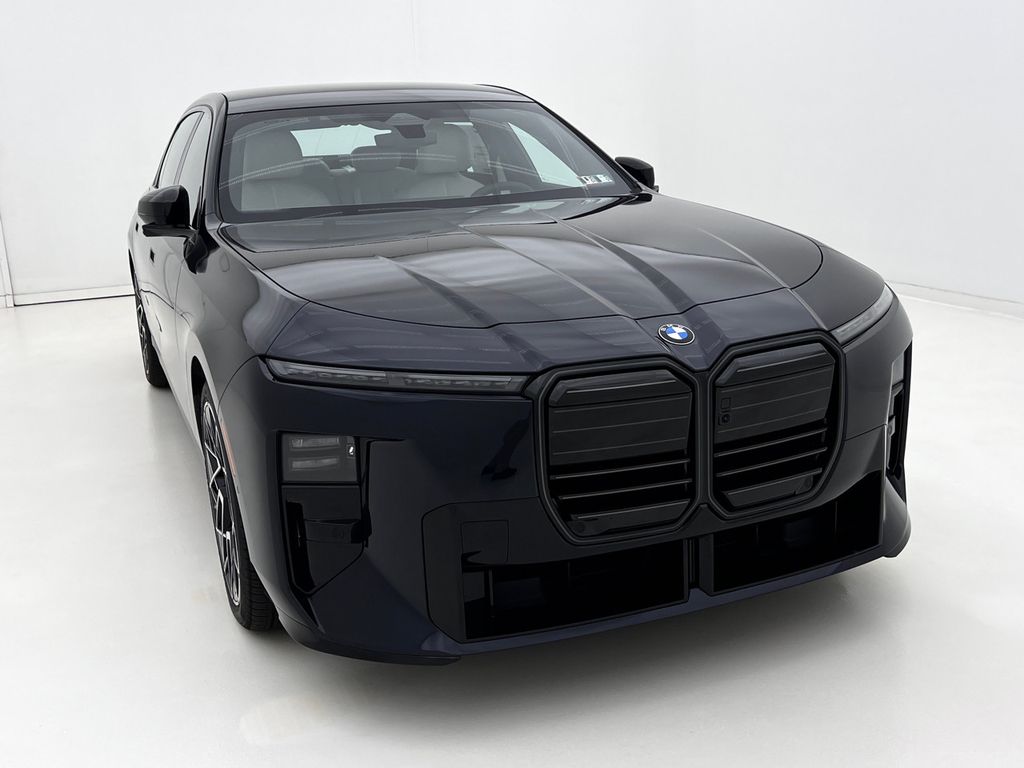 New 2027 BMW 7 Series xDrive Sedan