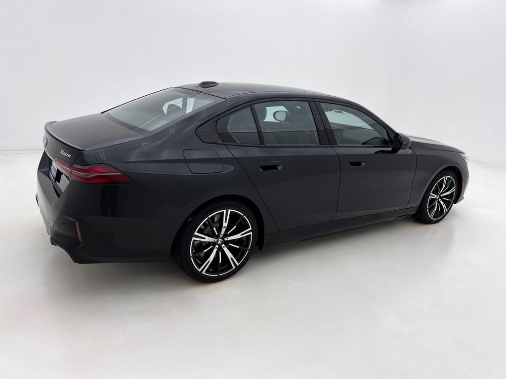 New 2027 BMW 5 Series 550e xDrive Sedan