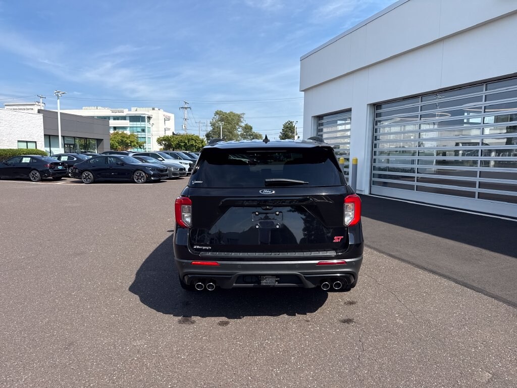 Used 2023 Ford Explorer ST SUV